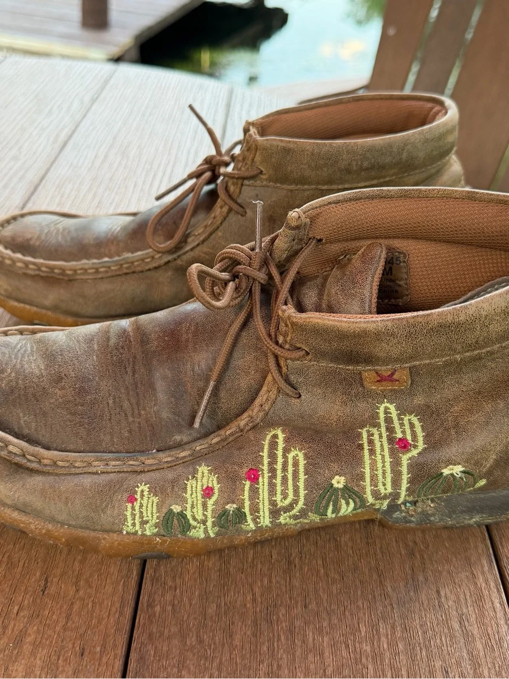 TWISTED X WOMEN'S CACTUS CHUKKA CASUAL BOOTS 9.5